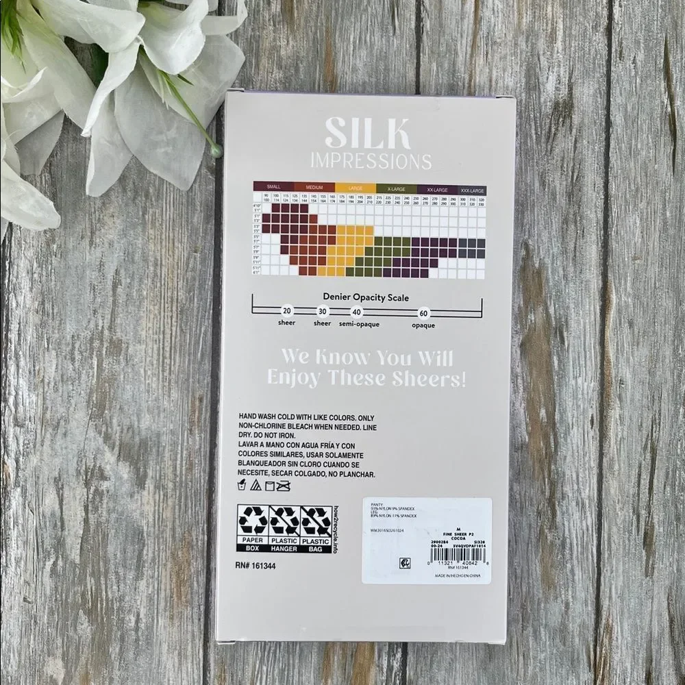Silk Impressions Shimmer Sheer Pantyhose Stockings Sheer 2-Pack Size M